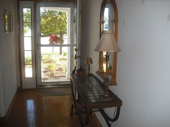3rd image of 2774 Packford Ln
