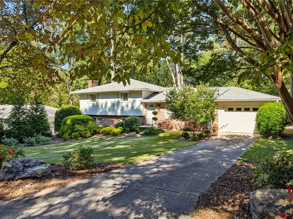 1893 Carthage Rd, Tucker, GA 30084