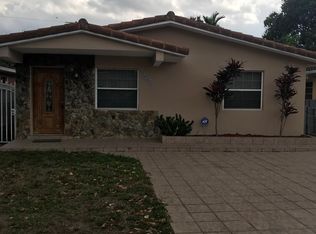 10590 SW 26th St, Miami, FL 33165