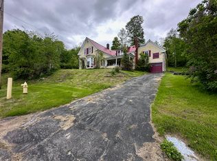 21 High St, Livermore Falls, ME 04254