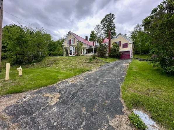 21 High Street, Livermore Falls, ME 04254