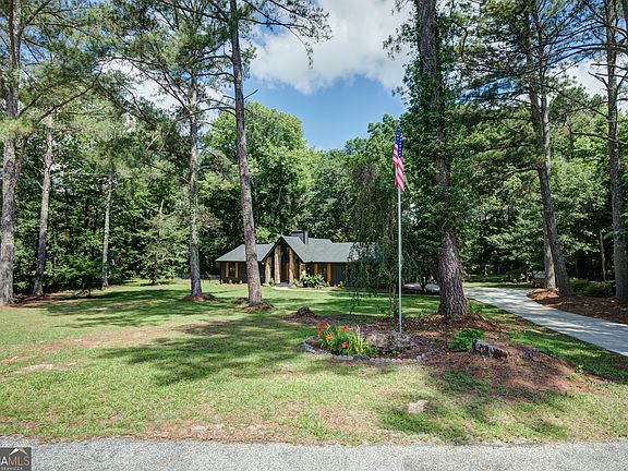 5th image of 1188 Raymond Hill Rd