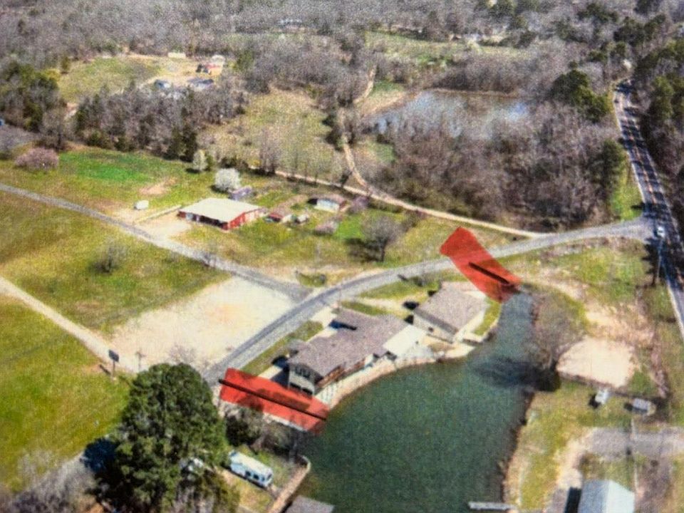 1st image of 133 Treasure Isle Rd