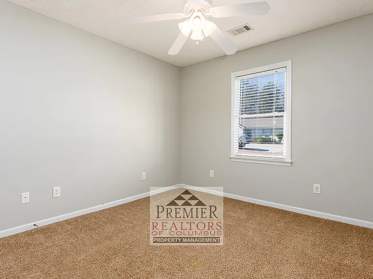 567 Mill Pond Dr — Photo 30