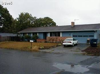 1st image of 8901 NW 12th Ave