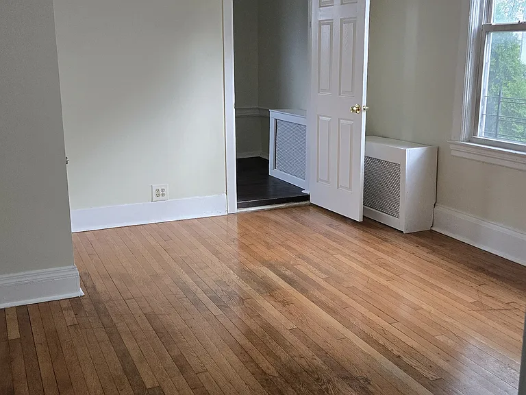 112 Treadwell Ave #1 — Photo 4
