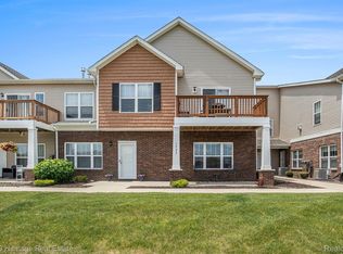 1737 Welland St, Howell, MI 48855