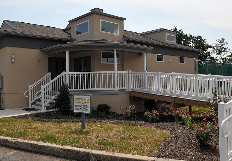 Treeview Apartments — Photo 18