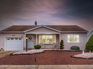 19 Jericho Rd, Toms River, NJ 08757