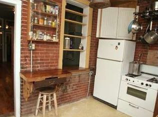 850 N 41st St, Philadelphia, PA 19104