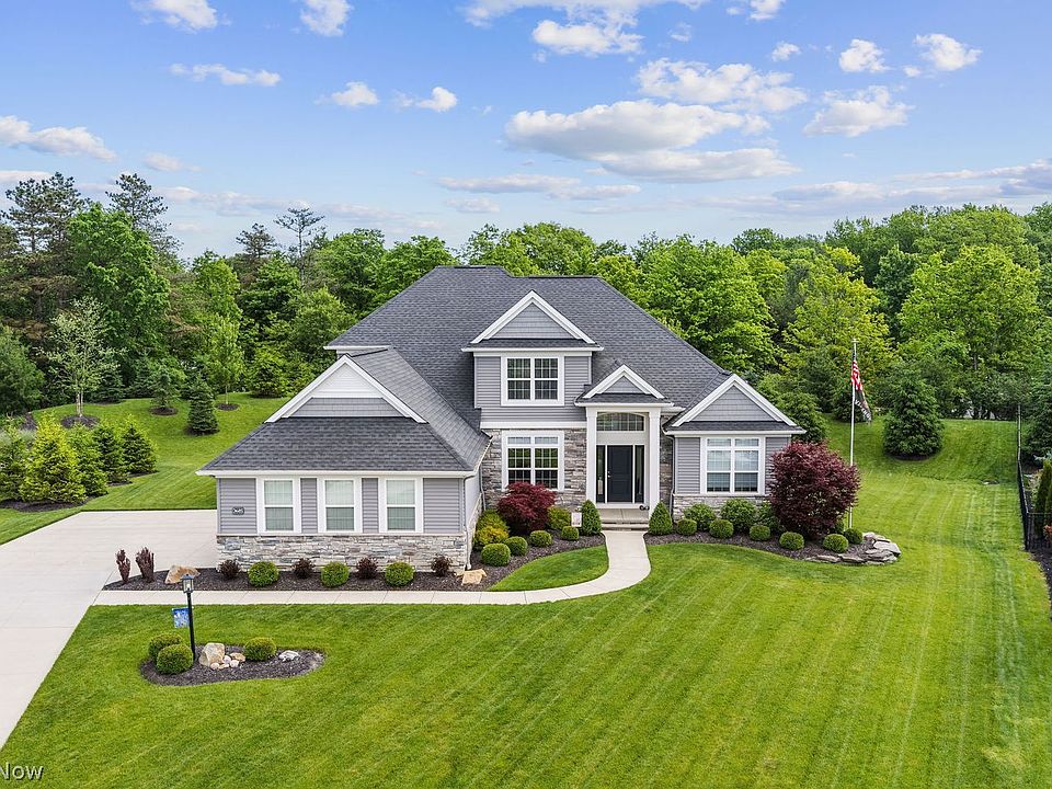 1st image of 3685 Braemar Dr