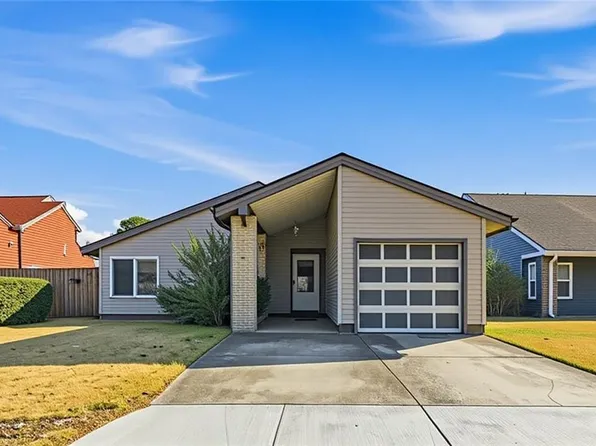3437 Dandelion Cres, Virginia Beach, VA 23453