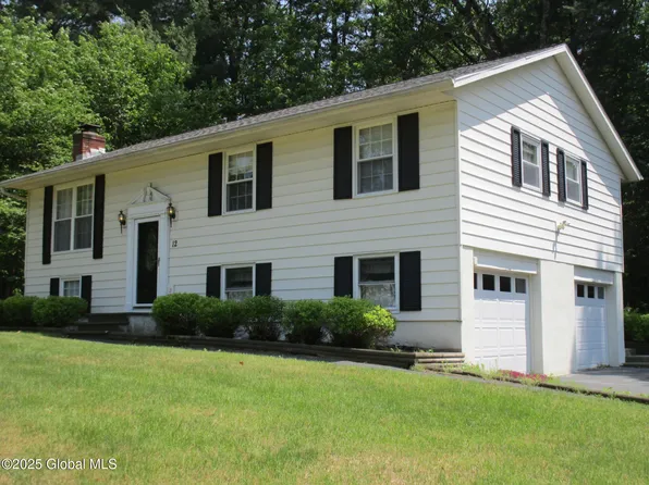 12 Teakwood Drive, Clifton Park, NY 12065