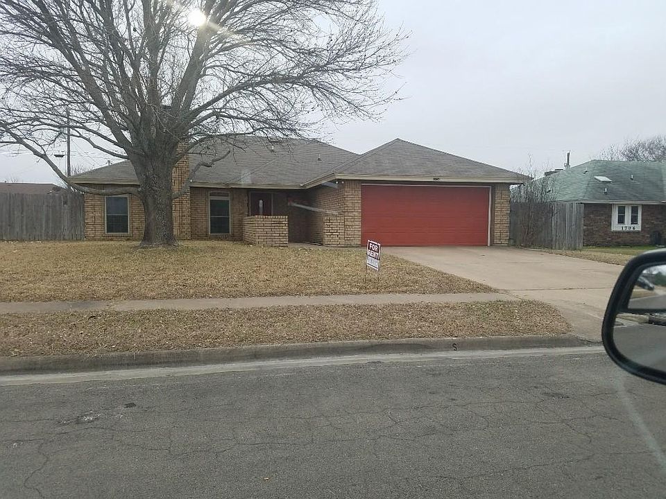 1st image of 1704 Sagebrush Dr