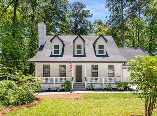 944 Pine Ridge Dr, Stone Mountain, GA 30087