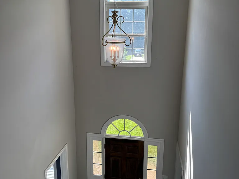 5065 Cramer Woods Dr — Photo 15