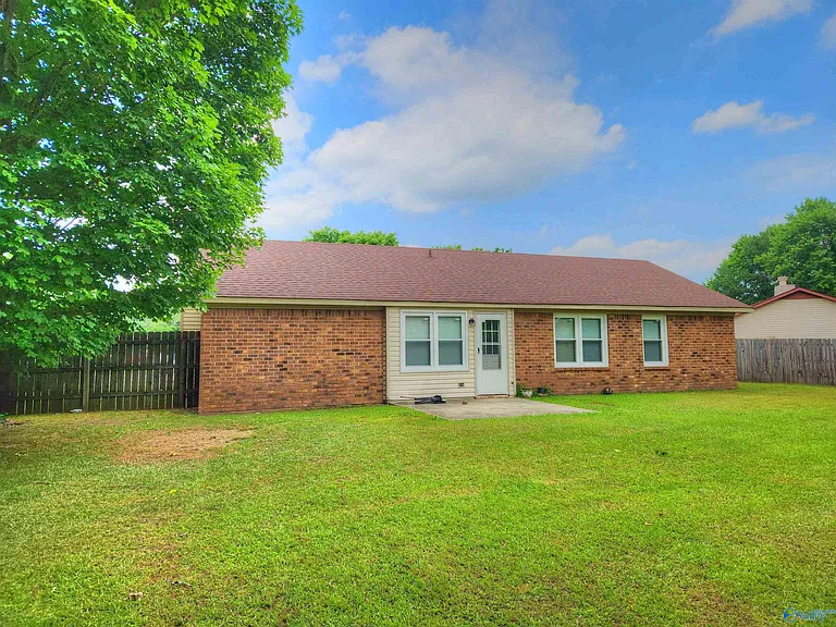 1008 Fieldstone Ct SE — Photo 19