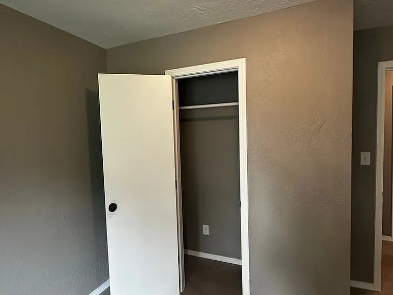 2843 E Eastwood St — Photo 21