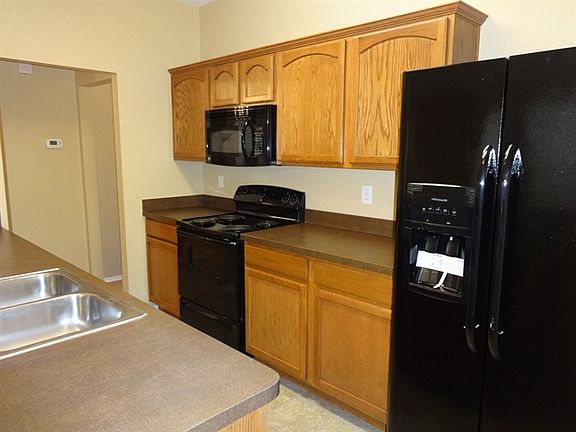 4th image of 4017 Houston Dr