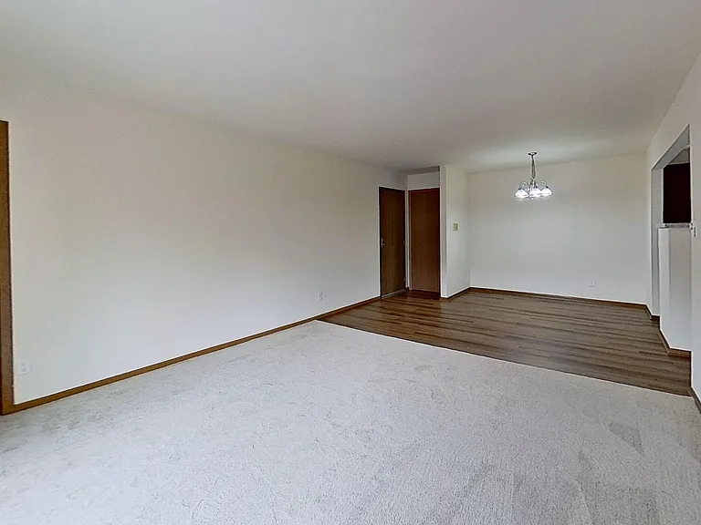 N83W13692 Fond Du Lac Ave #16 — Photo 10