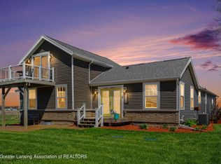 2808 N Lowell Rd, Saint Johns, MI 48879