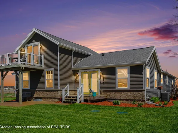 2808 N Lowell Rd, Saint Johns, MI 48879