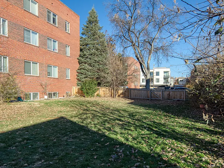 85 N Grant St #35 — Photo 24