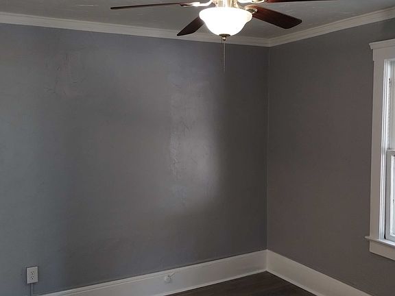 5th image of 831 N Oleander Ave APT 2
