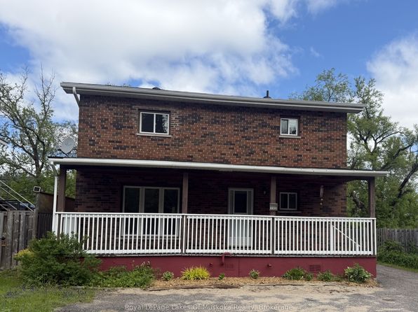 190 Ecclestone Dr, Bracebridge, ON P1L 1G4