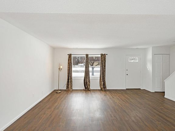 5th image of 2950 Archer Dr