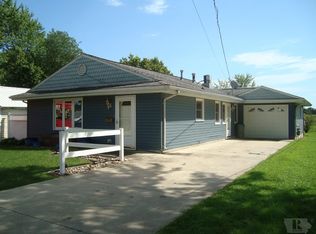 802 SW 2nd St, Eagle Grove, IA 50533
