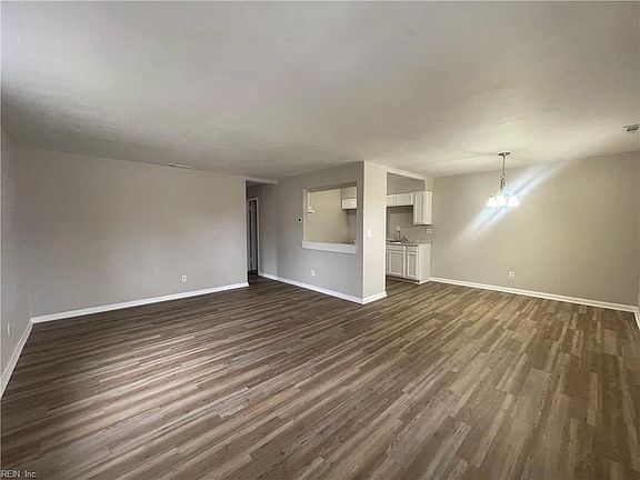 4th image of 719 Marvin Ave APT 209