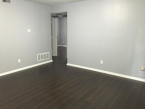 4th image of 395 E 13th Ave APT 1