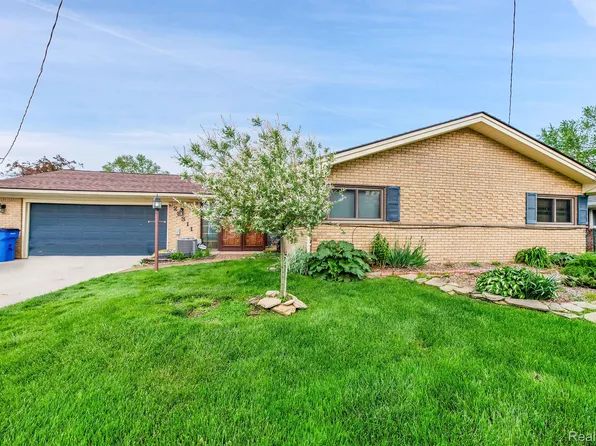 29311 S Gibraltar Rd, Gibraltar, MI 48173