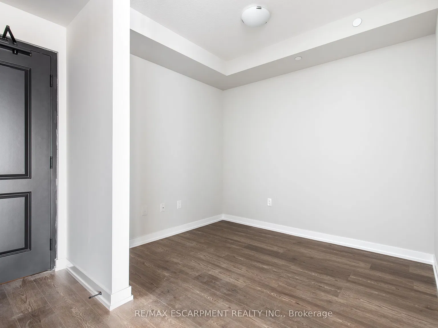 2 bed, $2,299 — Photo 3