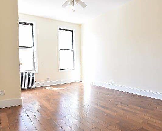 4th image of 2194 Frederick Douglass Blvd #S2