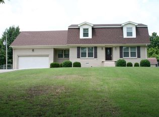 1521 Westlake Ave, Dyersburg, TN 38024