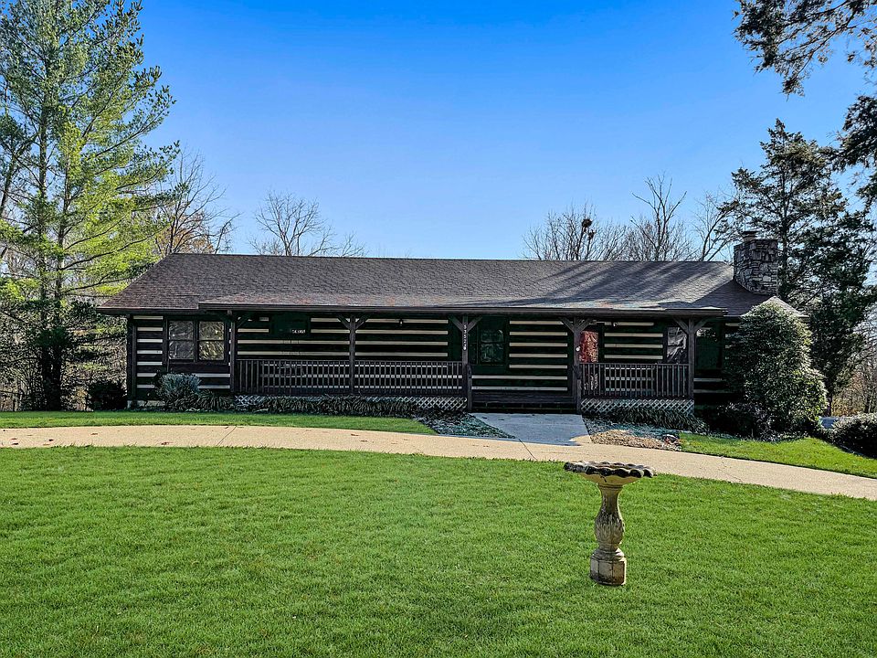 1st image of 5352 Sleepy Hollow Dr