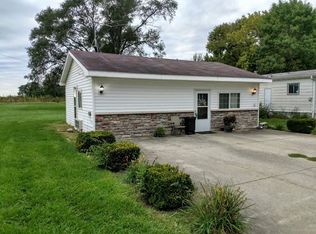 403 N Main St, Mondamin, IA 51557