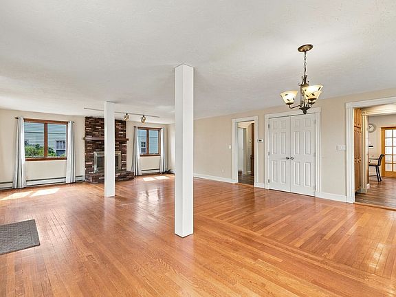 3rd image of 70 Hovey St