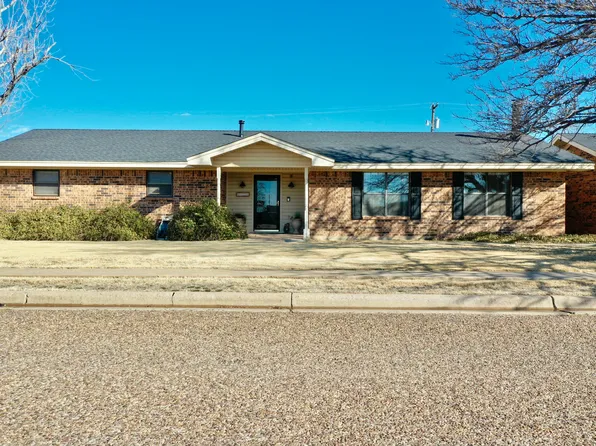1020 NW 11th St, Tulia, TX 79088