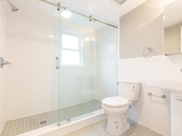 194 Hopkins Avenue image 17 of 21