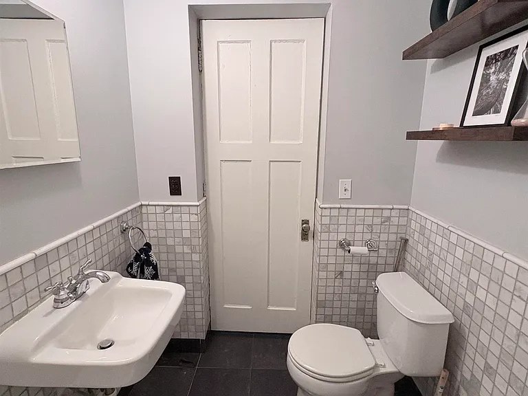 659 W Canfield St #5 — Photo 20