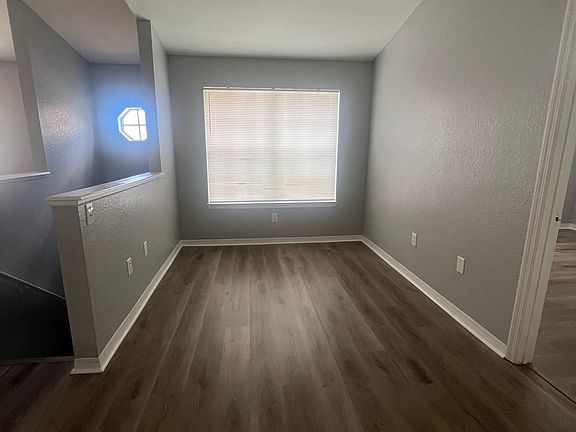 4th image of 839 Grand Regency Poin #202