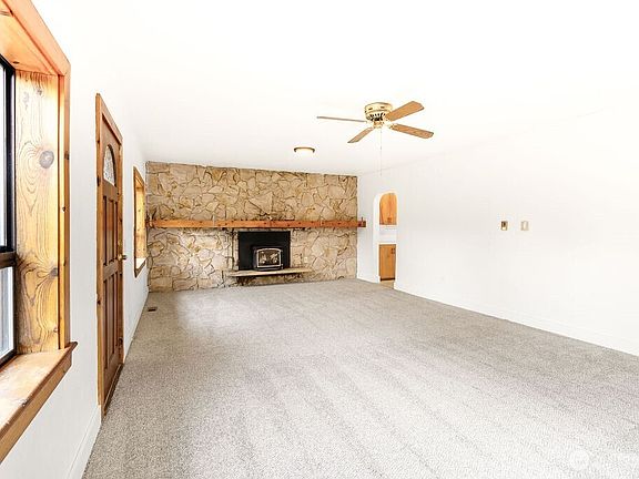 3rd image of 7302 Blaine Road