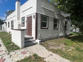 4700 10th Ave S, Saint Petersburg, FL