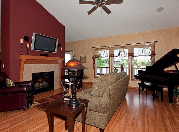 4th image of 1131 W Cottonwood Dr