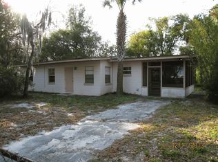 570 E 3rd St, Chuluota, FL 32766