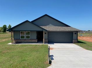 1930 Olive Ave, Tuttle, OK 73089