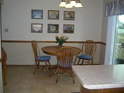 5th image of 11820 S Magoun Dr